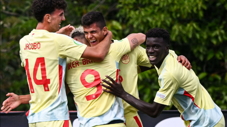 Іспанія U-19 / фото з Twitter Іспанія U-19 / фото з Twitter