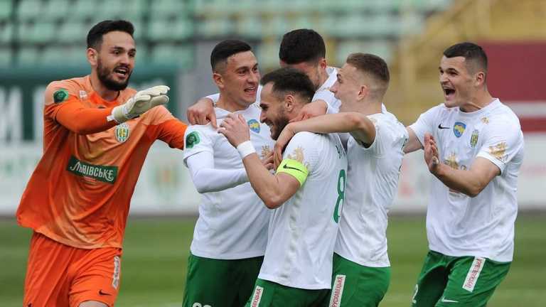 Гравці Карпат / Фото ФК Карпати Гравці Карпат / Фото ФК Карпати