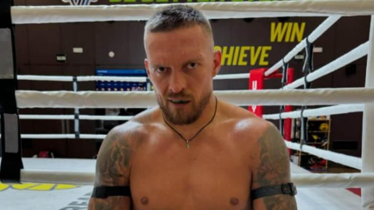 Олександр Усик / Фото іnstagram.com/usykaa Олександр Усик / Фото іnstagram.com/usykaa