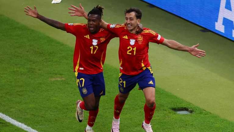 Ніко Вільямс (ліворуч) / фото EFE Ніко Вільямс (ліворуч) / фото EFE