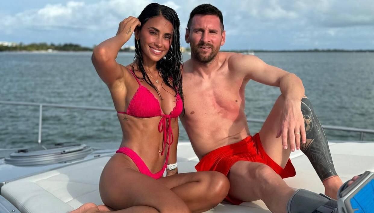 Месси с женой / фото из соцсетей