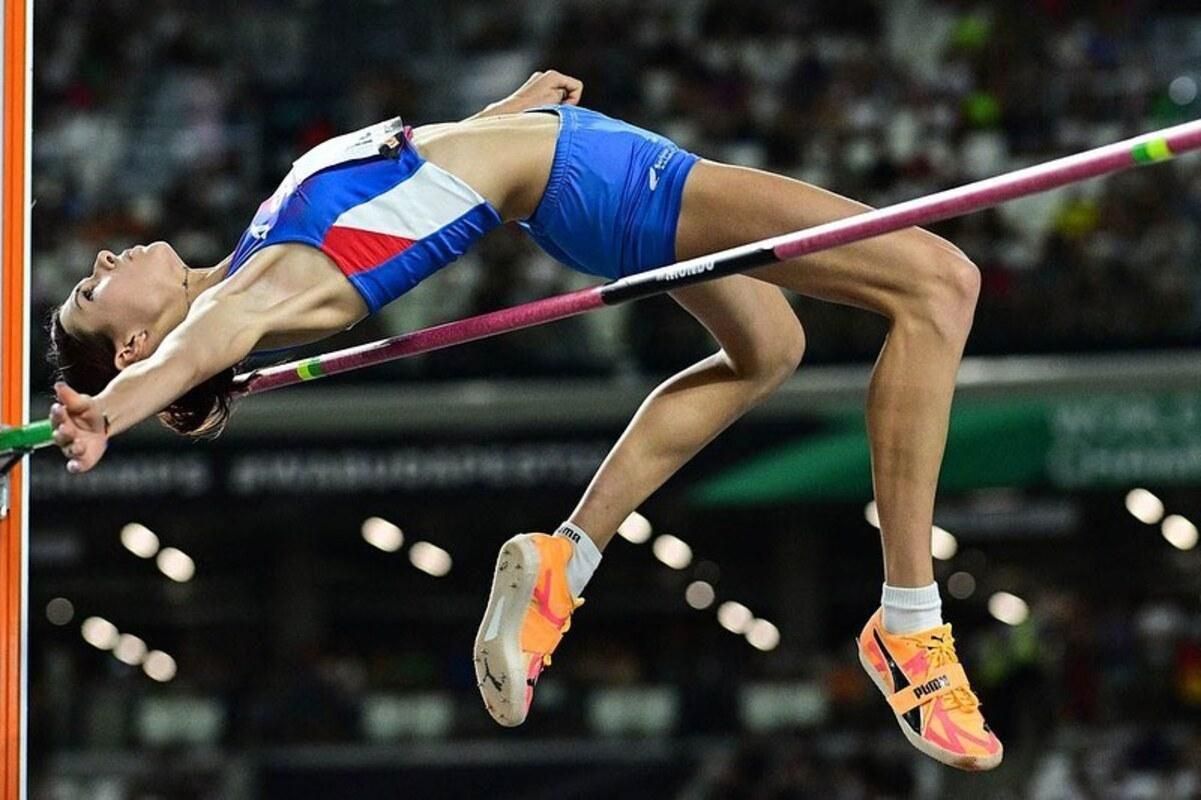 Ангеліна Топіч / іnstagram.com/angelinatopic Ангеліна Топіч / іnstagram.com/angelinatopic