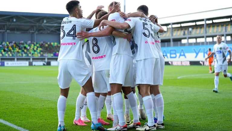 Гравці Полісся святкують гол / Фото УПЛ Гравці Полісся святкують гол / Фото УПЛ