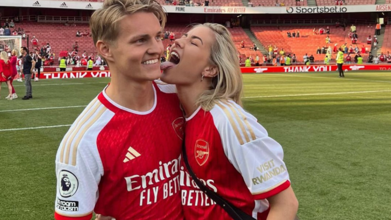 Мартін Едегор з коханою / Фото ФК Арсенал Мартін Едегор з коханою / Фото ФК Арсенал