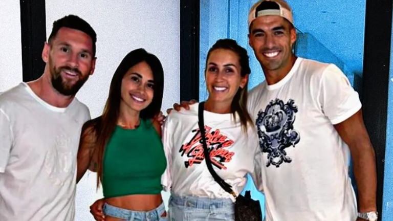 Мессі та Суарес з дружинами / Фото з Instagram Мессі та Суарес з дружинами / Фото з Instagram