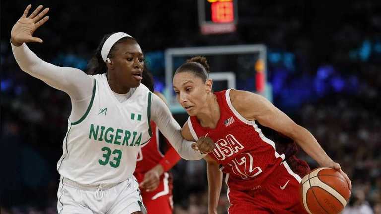 Даяна Торасі (праворуч) / Фото EFE Даяна Торасі (праворуч) / Фото EFE