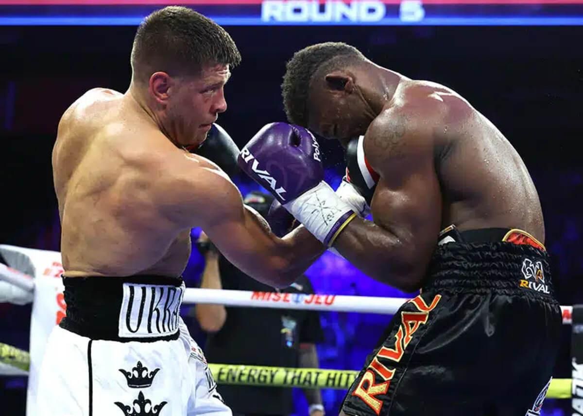 Деревянченко – Мбилли / Фото Top Rank