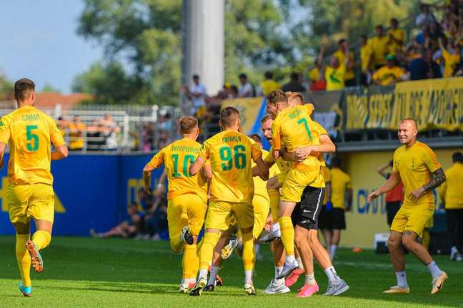 Гравці Лівого Берега / фото: ФК Лівий Берег