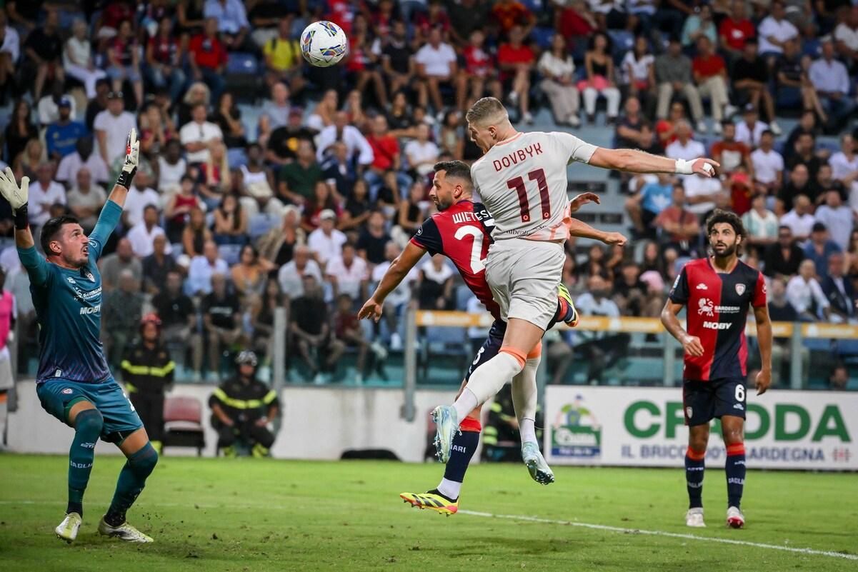 Артем Довбик / x.com/officialasroma