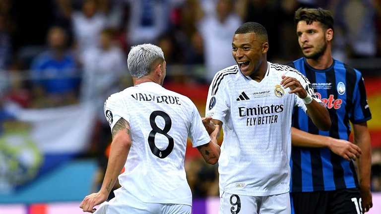 Вальверде та Мбаппе / фото: УЄФА Вальверде та Мбаппе / фото: УЄФА