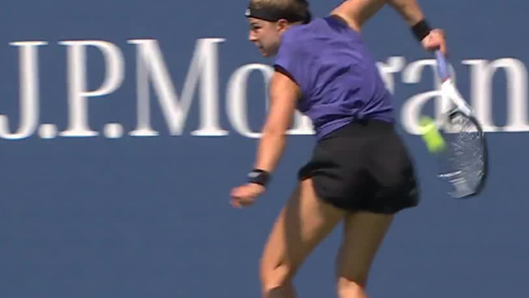 Кароліна Мухова / Скріншот з відео Кароліна Мухова / Скріншот з відео