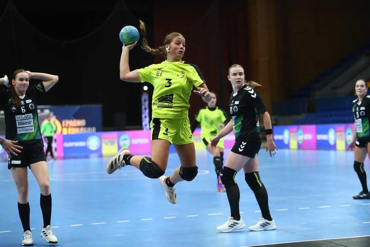 Галичанка – Карпаты / фото: Федерация гандбола Украины Галичанка – Карпаты / фото: Федерация гандбола Украины