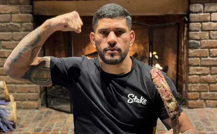 Алекс Перейра / фото з відкритих джерел