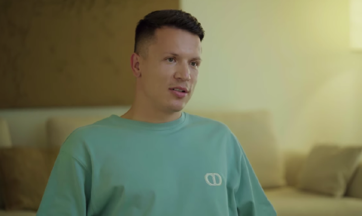 Евгений Коноплянка / Скриншот из видео Евгений Коноплянка / Скриншот из видео