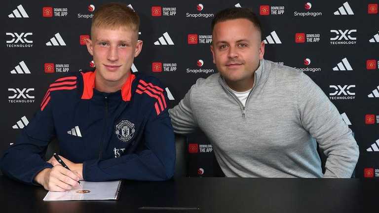 Захері Бауманн (ліворуч) / Фото з Instagram Захері Бауманн (ліворуч) / Фото з Instagram