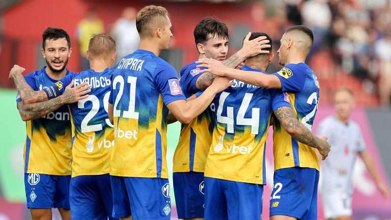 Динамо / фото ФК Динамо Київ Динамо / фото ФК Динамо Київ