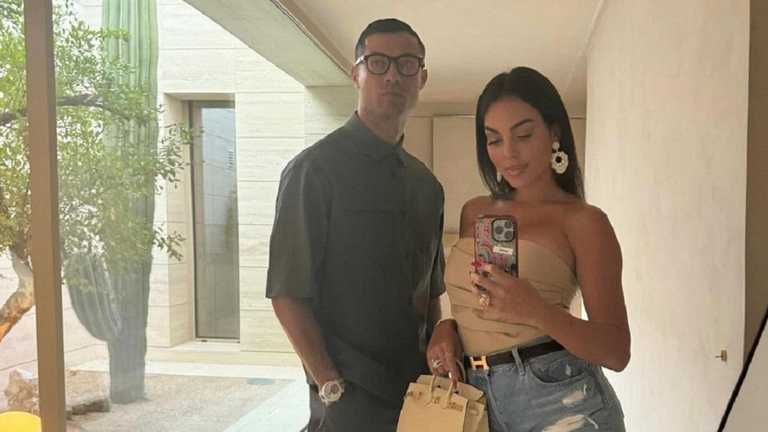 Роналду з нареченою / Фото instagram.com/georginagio Роналду з нареченою / Фото instagram.com/georginagio