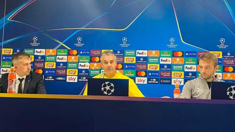 Маріно Пушіч (по центру) / Фото Ольги Любушкіної Маріно Пушіч (по центру) / Фото Ольги Любушкіної