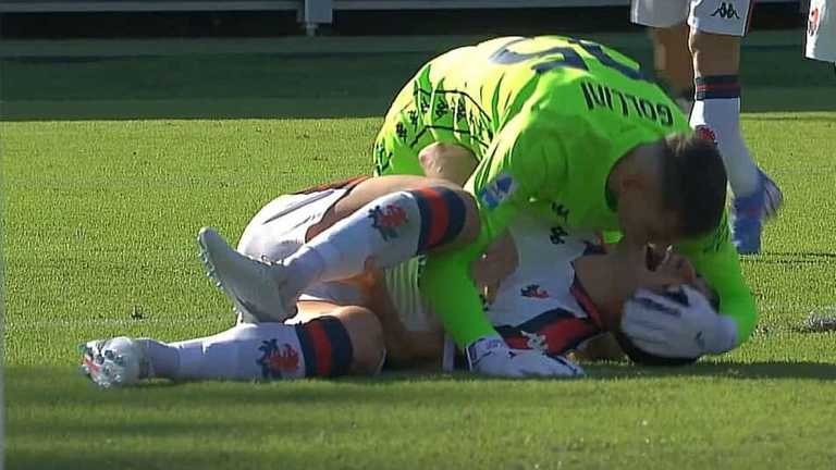 Маліновський травмувався у матчі проти Венеції / скріншот трансляції Маліновський травмувався у матчі проти Венеції / скріншот трансляції