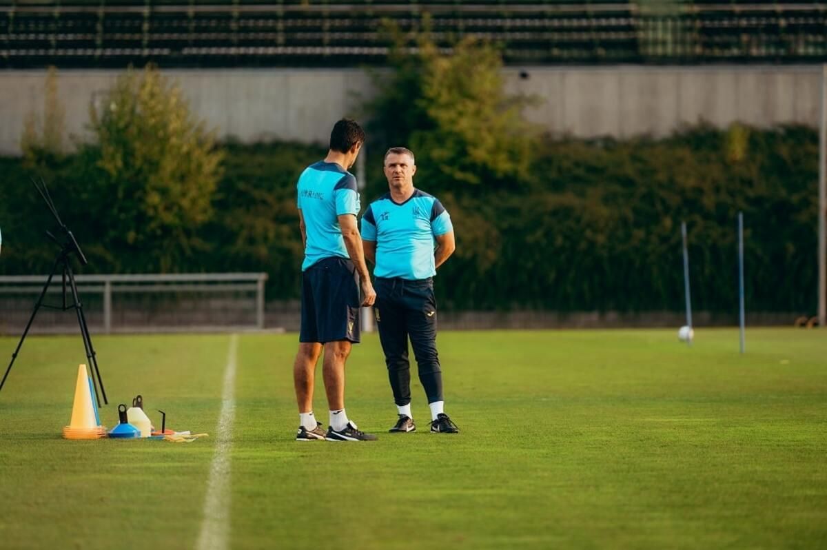 Сергій Ребров та Вісенте Гомес / Фото УАФ