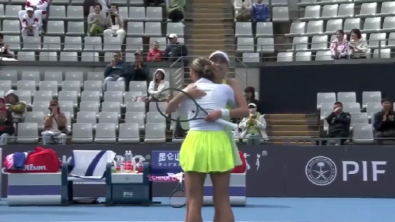 Людмила Кіченок та Марта Костюк / Скріншот з відео Людмила Кіченок та Марта Костюк / Скріншот з відео