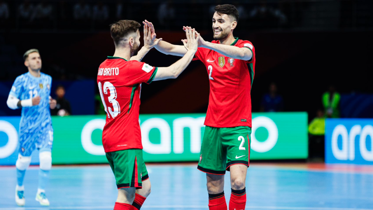 Збірна Португалії з футзалу / Фото з X Збірна Португалії з футзалу / Фото з X