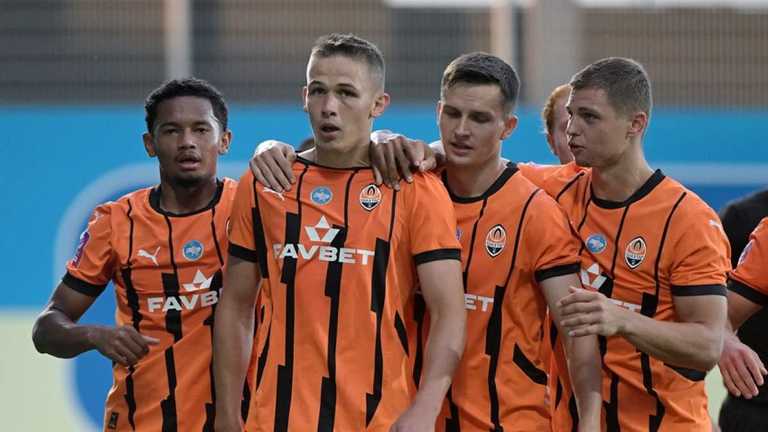 Шахтер / фото ФК Шахтер Шахтер / фото ФК Шахтер