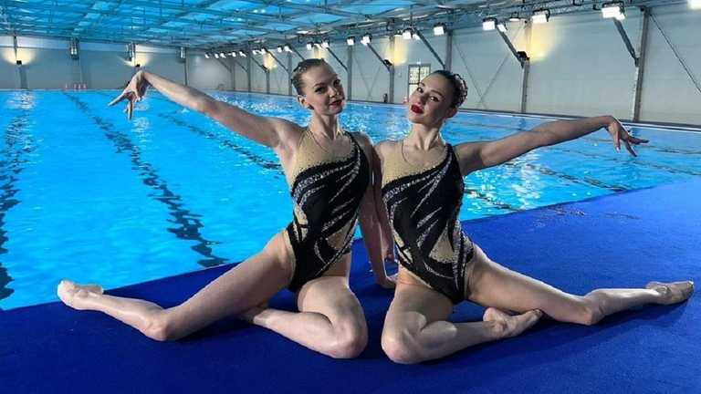 Дар’я Мошинська і Анастасія Шмоніна / Фото Instagram @artswimukraine Дар’я Мошинська і Анастасія Шмоніна / Фото Instagram @artswimukraine