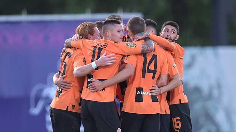 Игроки Шахтера / Фото ФК Шахтер Игроки Шахтера / Фото ФК Шахтер