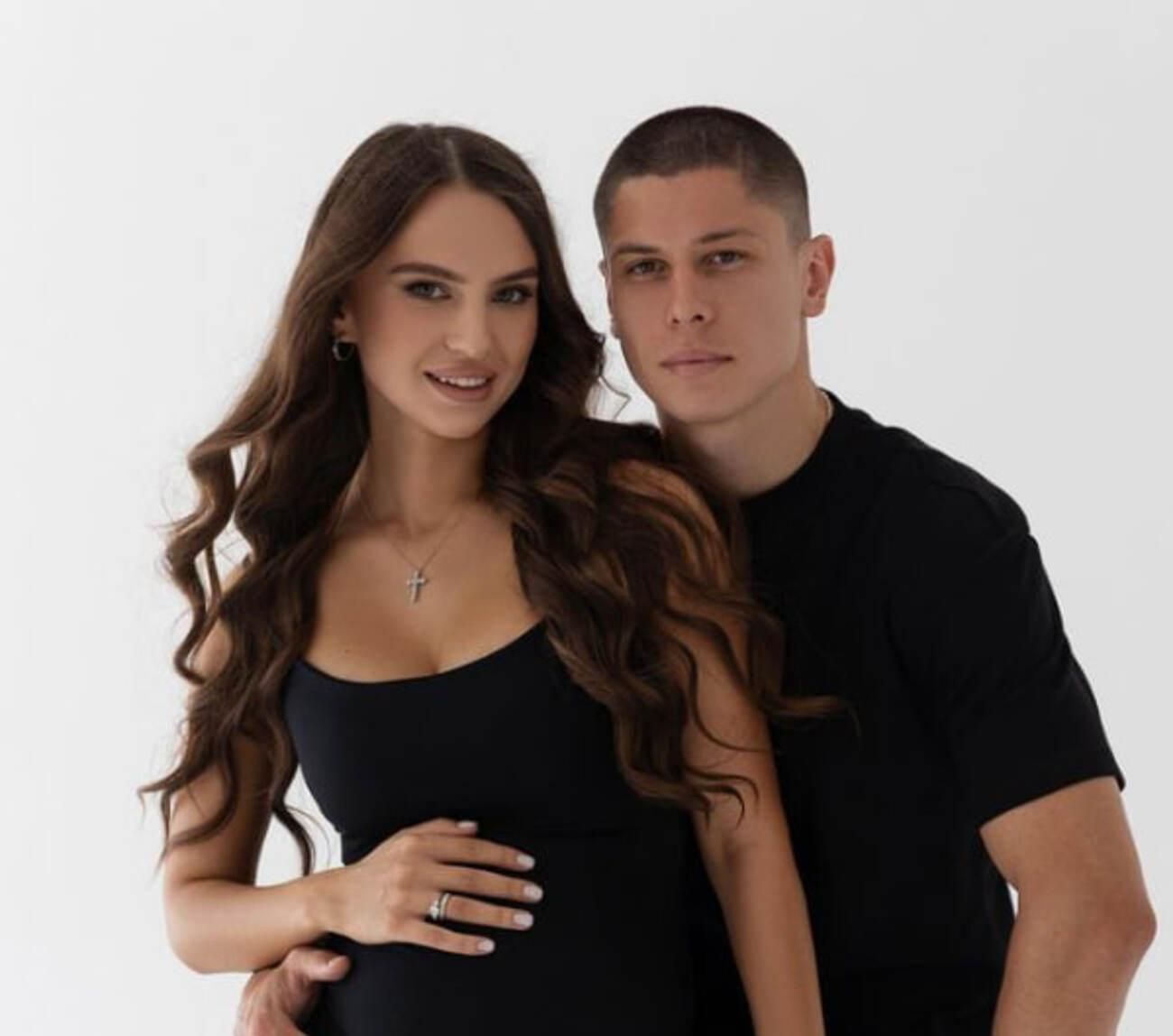 Денис Попов и Дарья / Фото из Instagram