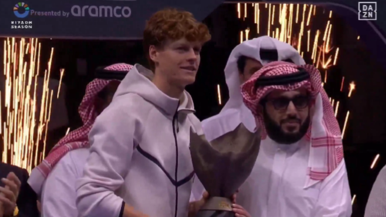 Сіннер з нагородою / Фото з X Сіннер з нагородою / Фото з X