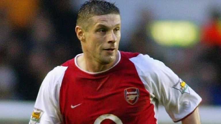 Олег Лужний / ФК Арсенал Олег Лужний / ФК Арсенал