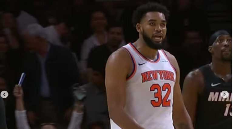 КАрл-Ентоні Таунс / Скріншот з трансляції КАрл-Ентоні Таунс / Скріншот з трансляції