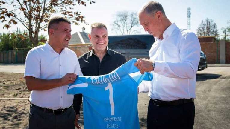 Сергій Кучеренко, Сергій Бондар та Володимир Сальдо / Фото ФК Фрегат Сергій Кучеренко, Сергій Бондар та Володимир Сальдо / Фото ФК Фрегат