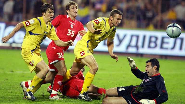 Україна – Грузія у кваліфікації на Євро-2008 / Photo credit should read SERGEI SUPINSKY/AFP via Getty Images Україна – Грузія у кваліфікації на Євро-2008 / Photo credit should read SERGEI SUPINSKY/AFP via Getty Images