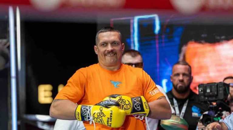 Олександр Усик / Фото іnstagram.com/usykaa Олександр Усик / Фото іnstagram.com/usykaa