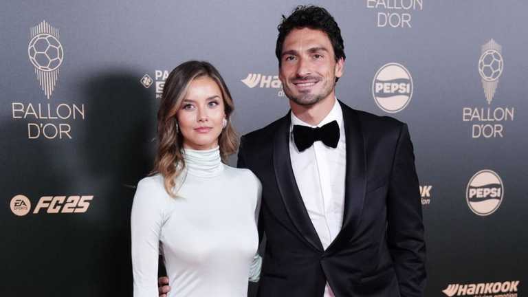 Хуммельс та Каваніс на церемонії нагородження ЗМ-2024 / Фото з Х Хуммельс та Каваніс на церемонії нагородження ЗМ-2024 / Фото з Х