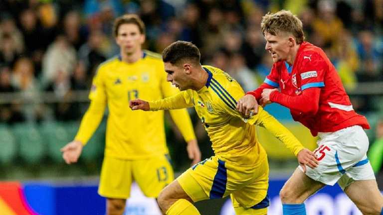 Україна розписала нічию з Чехією / Фото Д. Балашова Україна розписала нічию з Чехією / Фото Д. Балашова