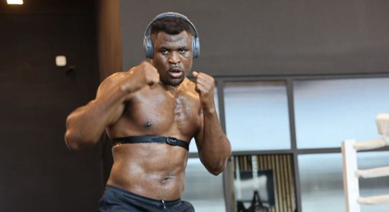 Френсіс Нганну / Фото з Instagram Френсіс Нганну / Фото з Instagram