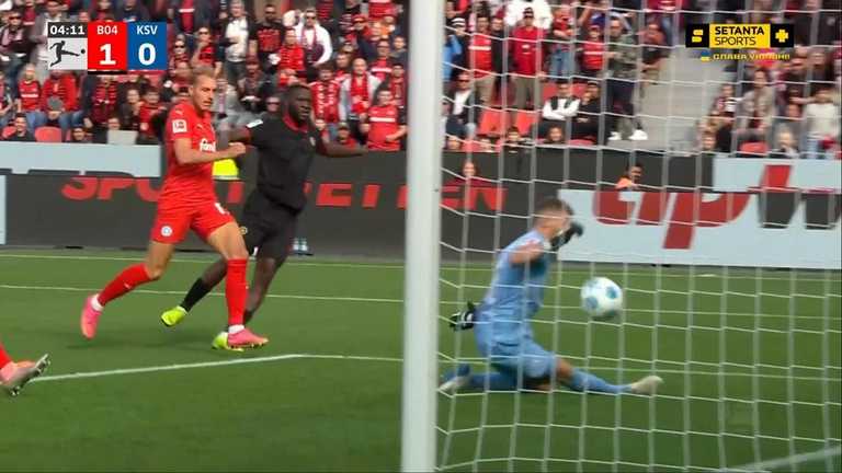 Байер сыграл вничью с Хольштайном / Скриншот с трансляции Байер сыграл вничью с Хольштайном / Скриншот с трансляции