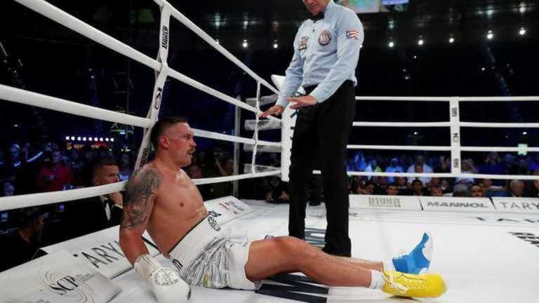 Александр Усик – Даниэль Дюбуа / Фото REUTERS Александр Усик – Даниэль Дюбуа / Фото REUTERS