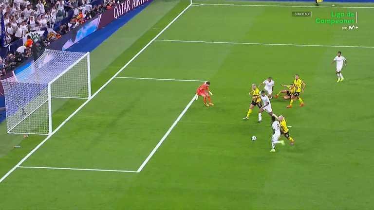 Реал розчавив Борусію Д / Фото EFE Реал розчавив Борусію Д / Фото EFE