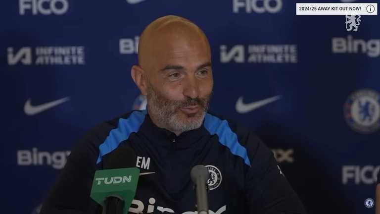 Енцо Мареска / скріншот з відео прес-конференції Енцо Мареска / скріншот з відео прес-конференції