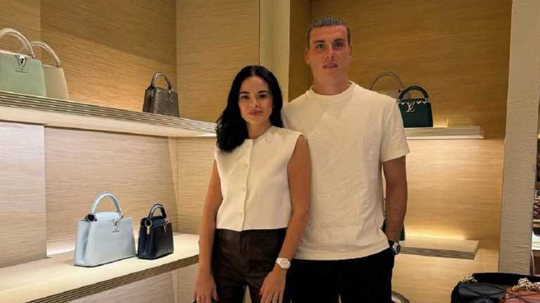 Лунін з дружиною / Фото з Instagram Лунін з дружиною / Фото з Instagram