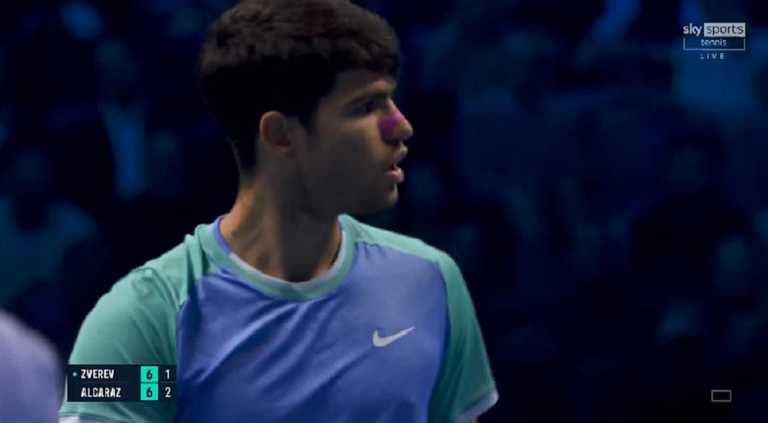 Карлос Алькарас / Скриншот с трансляции Карлос Алькарас / Скриншот с трансляции