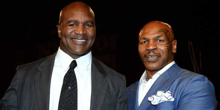 Майк Тайсон і Евандер Холіфілд / Фото з відкритих джерел Майк Тайсон і Евандер Холіфілд / Фото з відкритих джерел