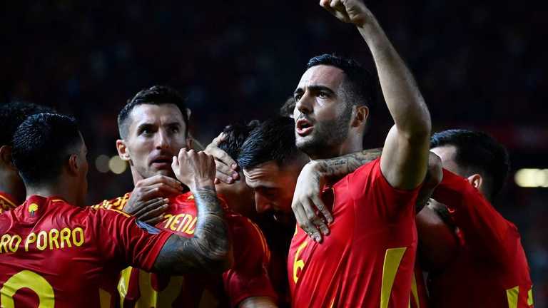 Збірна Іспанії / Фото JOSE JORDAN/AFP via Getty Images Збірна Іспанії / Фото JOSE JORDAN/AFP via Getty Images