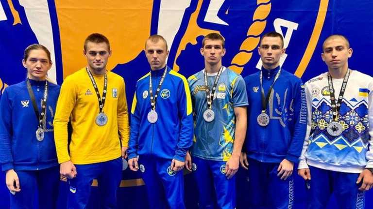 Збірна України з тайського боксу / Фото Мінмолодьспорту Збірна України з тайського боксу / Фото Мінмолодьспорту