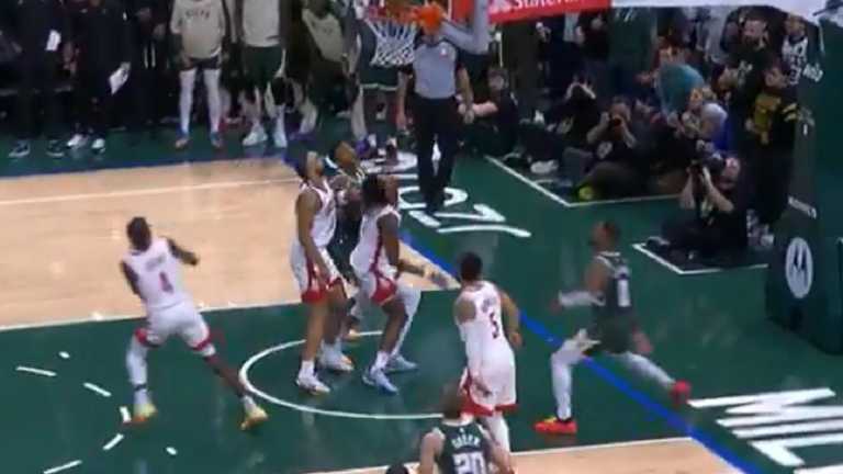 Мілуокі дотиснув Х'юстон / Скріншот з трансляції Мілуокі дотиснув Х'юстон / Скріншот з трансляції