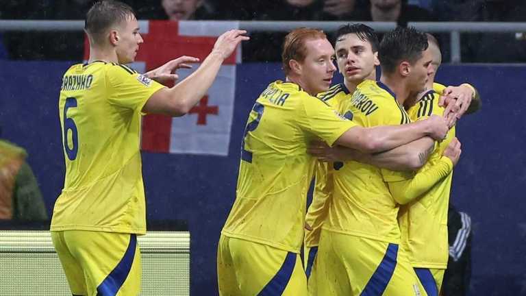 Гравці збірної України / фото: AFP via Getty Images Гравці збірної України / фото: AFP via Getty Images